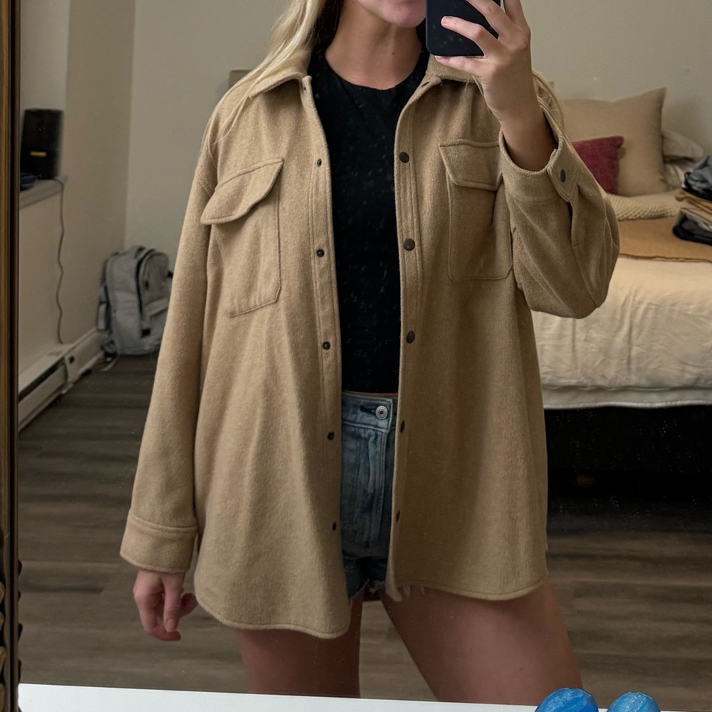 OLD NAVY BROWN UTILITY SHACKET